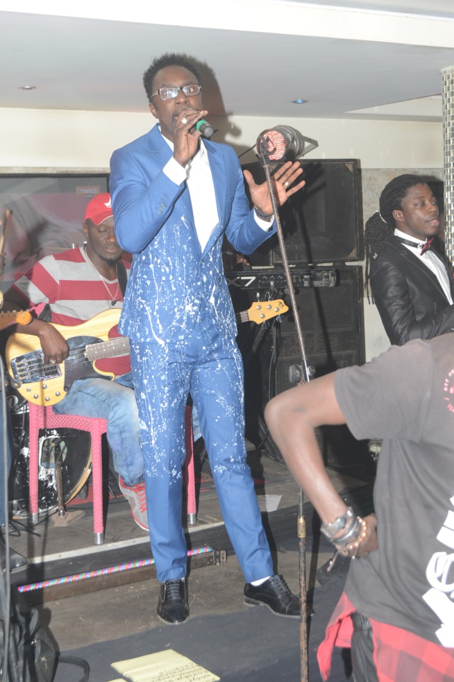 Le golden Boy Sidy Samb marque ses empreintes au Pentola tous les mercredi. Le golden Boy Sidy Samb marque ses empreintes au Pentola tous les mercredi.