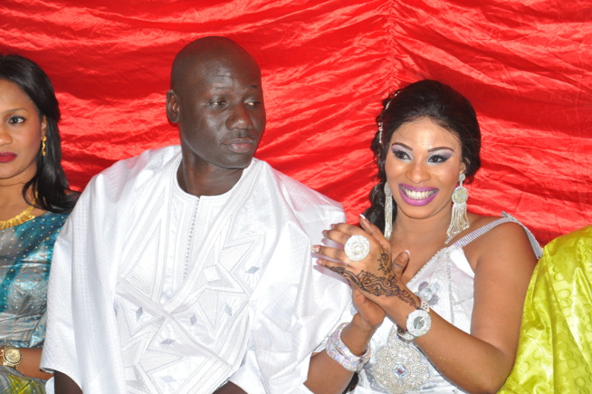 Les images du mariage de Pape Seck Touba Couture et Absa Diouf. Les images du mariage de Pape Seck Touba Couture et Absa Diouf.
