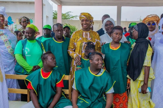 Marie Khone Faye à Saint-Louis : La Première Dame plaide pour l’éducation des filles Marie Khone Faye à Saint-Louis : La Première Dame plaide pour l’éducation des filles
