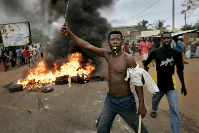 Réaction de la CEDEAO suite aux violentes manifestations au Togo: Un appel à la retenue lancé Réaction de la CEDEAO suite aux violentes manifestations au Togo: Un appel à la retenue lancé