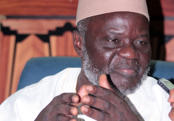 Imam Mbaye Niang livre les raisons de sa démission : "Pour nous, l'éthique est importante en politique" Imam Mbaye Niang livre les raisons de sa démission : "Pour nous, l'éthique est importante en politique"