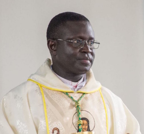 Référendum et JMJ : L'Eglise cède à Macky Sall la date du 20 mars Référendum et JMJ : L'Eglise cède à Macky Sall la date du 20 mars