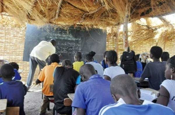 Éducation : Le Sénégal lance le PURAP pour remplacer 7 227 abris provisoires d’ici 2029 Éducation : Le Sénégal lance le PURAP pour remplacer 7 227 abris provisoires d’ici 2029