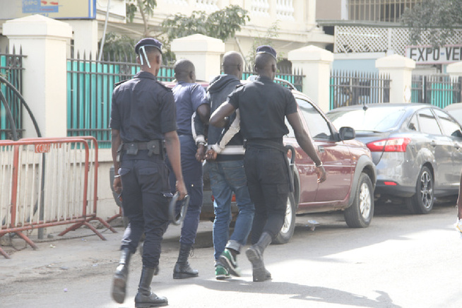 Affaire escroquerie par Qnet à Mbour : Soupçons de séquestration et arrestation d’un suspect Affaire escroquerie par Qnet à Mbour : Soupçons de séquestration et arrestation d’un suspect