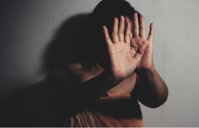 Un nouveau drame conjugal secoue la région de Tambacounda : Une femme battue à mort, son époux, le tortionnaire, arrêté Un nouveau drame conjugal secoue la région de Tambacounda : Une femme battue à mort, son époux, le tortionnaire, arrêté