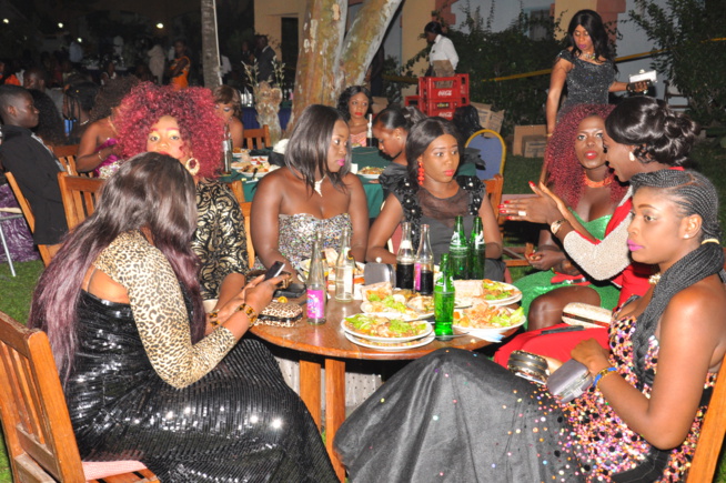 Gambian Independance day: Revivez les images de la soirée de gala avec le Port Authority animée par Pape Diouf. Gambian Independance day: Revivez les images de la soirée de gala avec le Port Authority animée par Pape Diouf.