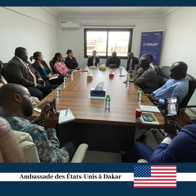 Lutte contre la criminalité financière : L’Ambassade des USA offre plus de 30 ordinateurs portables au Pôle Judiciaire Financier du Sénégal