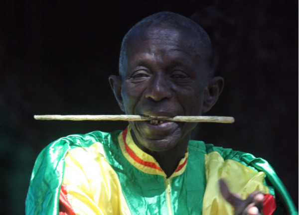 Le Grand Théâtre baptisé au nom de Doudou Ndiaye Rose : La famille dément s'opposer à l'hommage Le Grand Théâtre baptisé au nom de Doudou Ndiaye Rose : La famille dément s'opposer à l'hommage