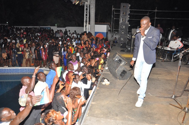 51st Indépendance of Gambia: Pape Diouf met le feu au Galaxie et confirme son statut de roi de la mobilisation en Gambie. 51st Indépendance of Gambia: Pape Diouf met le feu au Galaxie et confirme son statut de roi de la mobilisation en Gambie.