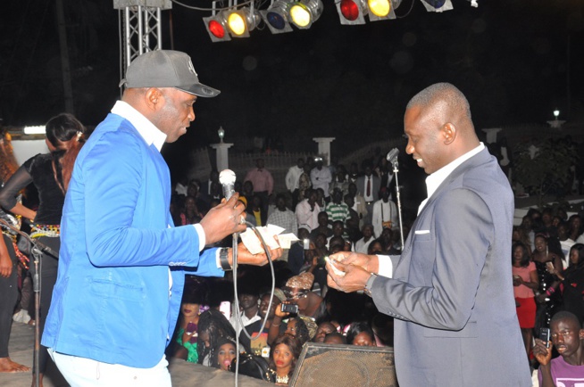 51st Indépendance of Gambia: Pape Diouf met le feu au Galaxie et confirme son statut de roi de la mobilisation en Gambie. 51st Indépendance of Gambia: Pape Diouf met le feu au Galaxie et confirme son statut de roi de la mobilisation en Gambie.