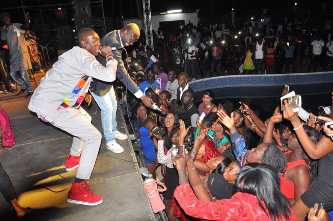 51st Indépendance of Gambia: Pape Diouf met le feu au Galaxie et confirme son statut de roi de la mobilisation en Gambie. 51st Indépendance of Gambia: Pape Diouf met le feu au Galaxie et confirme son statut de roi de la mobilisation en Gambie.