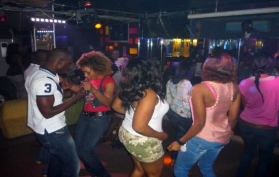 PROSTITUTION EN LIGNE : Le Camerounais vendait des prostituées sénégalaises sur internet PROSTITUTION EN LIGNE : Le Camerounais vendait des prostituées sénégalaises sur internet