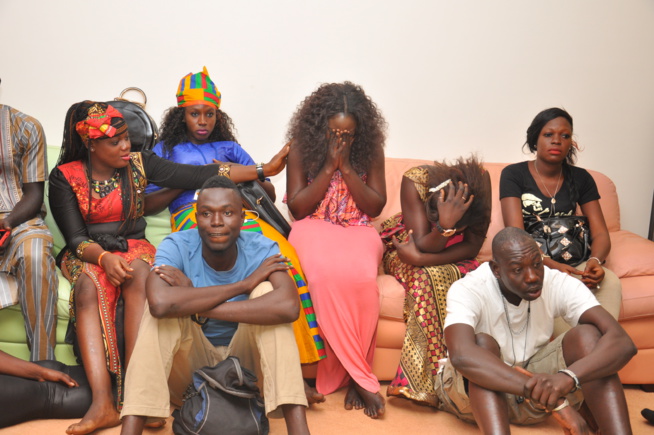 Pape Diouf rencontre le Fans club Ubotown de Banjul. Regardez Pape Diouf rencontre le Fans club Ubotown de Banjul. Regardez