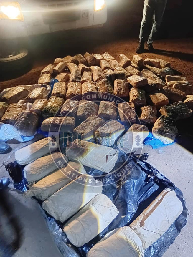 Thiès : La Gendarmerie saisit 92 kg de chanvre indien dans un 4x4 abandonné
