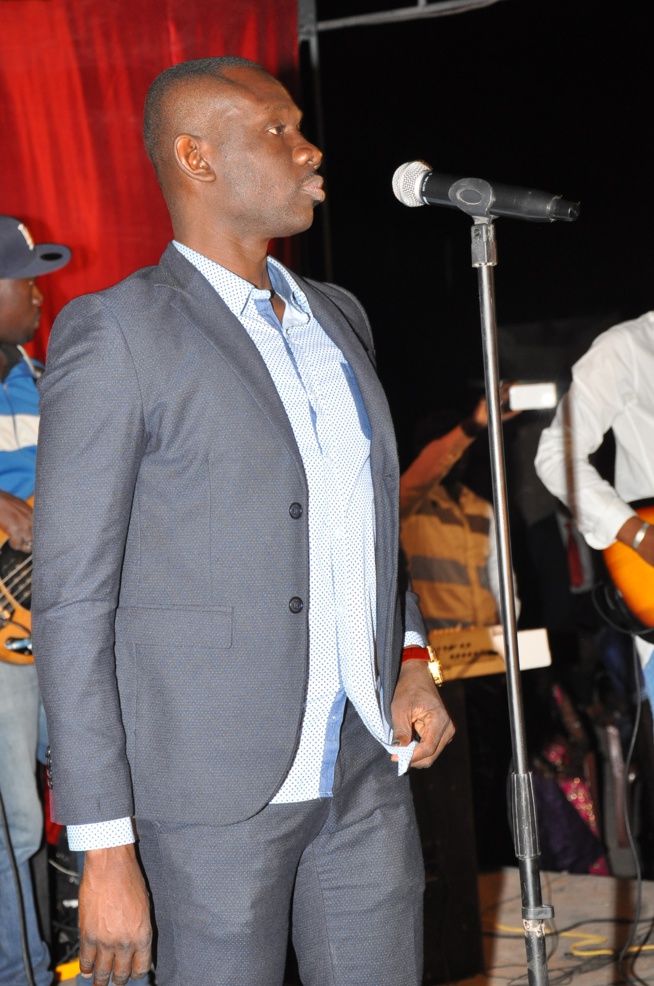 Jeudi, Vendredi, Samedi et Dimanche: Pape Diouf le maître incontesté de la musique Sénégalaise; Jeudi, Vendredi, Samedi et Dimanche: Pape Diouf le maître incontesté de la musique Sénégalaise;