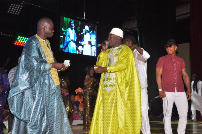 Grande nuit des "laobés": Pape Diouf honoré, le grand théâtre affiche son plein.