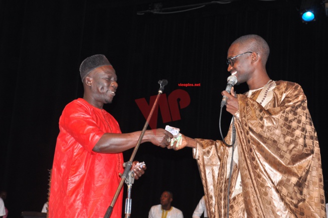 ANNIVERSAIRE: Le chanteur Demba Guissé sur les traces de Baba Maal signe son baptême de feu à Sorano ANNIVERSAIRE: Le chanteur Demba Guissé sur les traces de Baba Maal signe son baptême de feu à Sorano