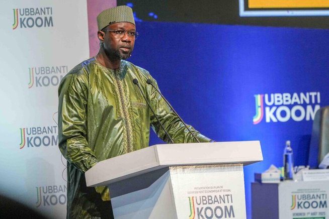 Ousmane Sonko: «La transformation du service public, est un pilier central du redressement national » Ousmane Sonko: «La transformation du service public, est un pilier central du redressement national »