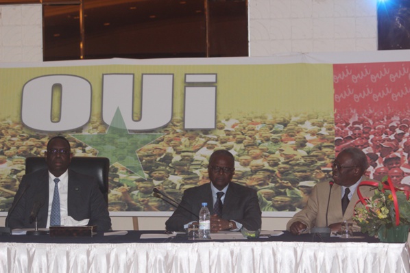 Pour un Oui massif au référendum : Macky Sall invite ses alliés à descendre sur le terrain Pour un Oui massif au référendum : Macky Sall invite ses alliés à descendre sur le terrain