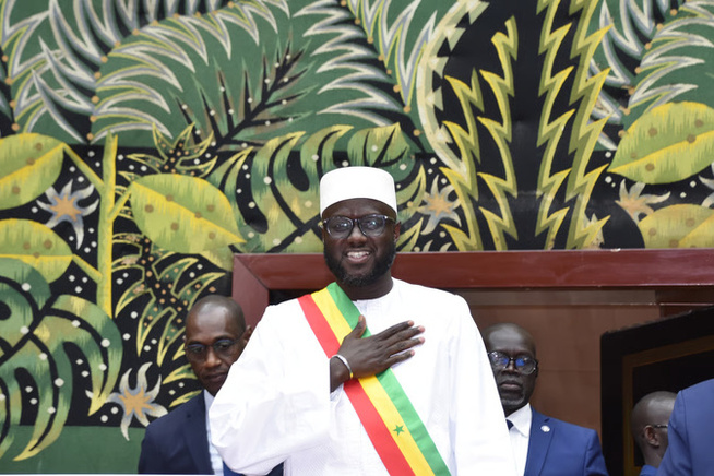 Mairie de Dakar : le président de l’Assemblée nationale félicite Abass Fall pour son élection