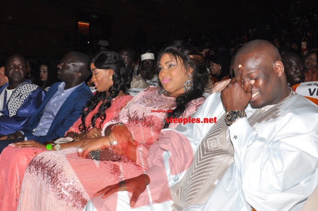 Les deux grandes dames qui assurent les arriéres de l'homme d'affaires Aziz Ndiaye. Les deux grandes dames qui assurent les arriéres de l'homme d'affaires Aziz Ndiaye.