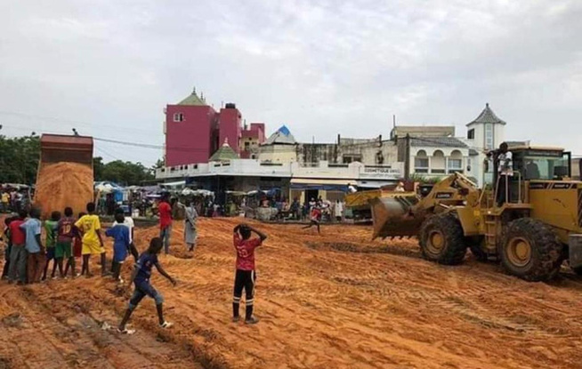 Guédiawaye : un ouvrier meurt après une chute sur le chantier du lycée Limamoulaye Guédiawaye : un ouvrier meurt après une chute sur le chantier du lycée Limamoulaye