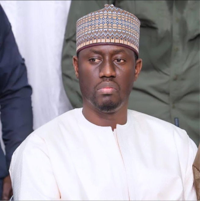 Le ministre Pape Malick Ndour sur la rencontre du FMI et l'Etat du Sénégal sur la dette. Le ministre Pape Malick Ndour sur la rencontre du FMI et l'Etat du Sénégal sur la dette.