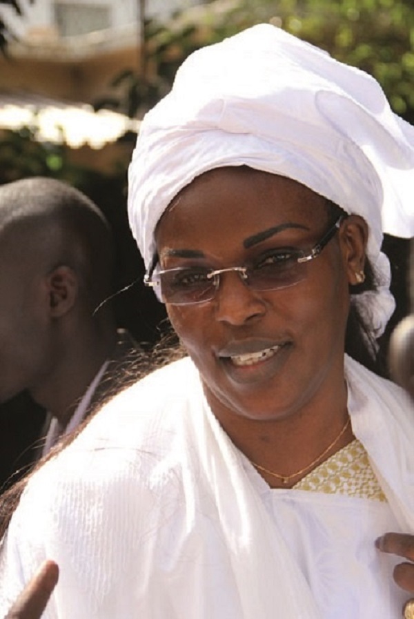 (Femme de l'année leral 8 mars) Marème Faye Sall, Première Dame du Sénégal : Aawo buuru kërëm (Femme de l'année leral 8 mars) Marème Faye Sall, Première Dame du Sénégal : Aawo buuru kërëm
