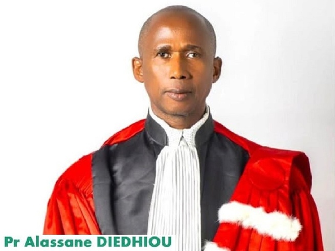 Attaques tous azimuts : Prof. Alassane Diédhiou recadre les détracteurs de Toussaint Manga, le DG de la LONASE Attaques tous azimuts : Prof. Alassane Diédhiou recadre les détracteurs de Toussaint Manga, le DG de la LONASE