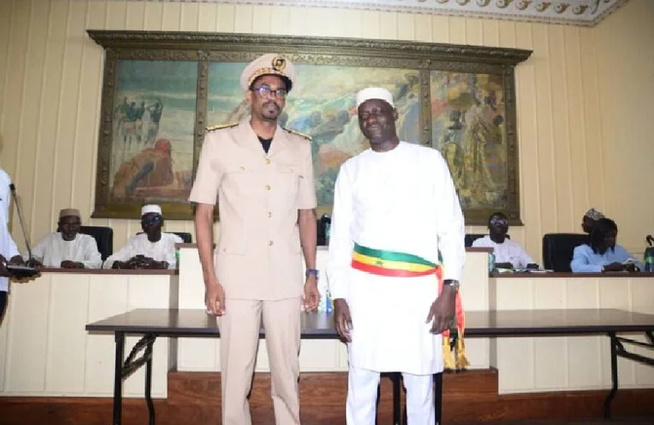 Passation de service à la mairie de la capitale: Abass Fall officiellement installé, cap sur une Dakar moderne et performante Passation de service à la mairie de la capitale: Abass Fall officiellement installé, cap sur une Dakar moderne et performante