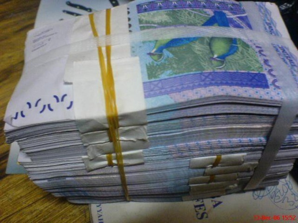 Opération de multiplication de faux billets : Un jeune marabout de la famille Ndièguène risque 2 ans de prison Opération de multiplication de faux billets : Un jeune marabout de la famille Ndièguène risque 2 ans de prison