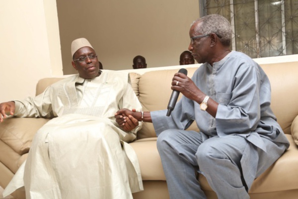 Refendum: Reçu par Macky, Bécaye Diop décide de voter NON Refendum: Reçu par Macky, Bécaye Diop décide de voter NON