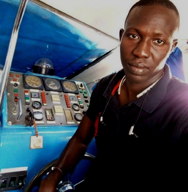 Décès de l’agent Waly Ndiaye : Condoléances et hommage de la Police nationale Décès de l’agent Waly Ndiaye : Condoléances et hommage de la Police nationale