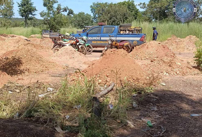 Orpaillage illégal à Kolia : La Gendarmerie met la main sur 40 groupes électrogènes et 18 tricycles
