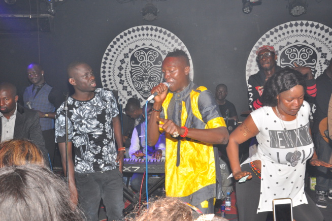 Quand Pape Diouf et Baye Babou se rencontrent, le Baramundi explose de joie. Regardez les images.