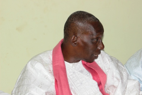 Mamadou Diop Decroix : "Ceux qui disent que Serigne Cheikh Sidy Mokhtar Mbacké a donné un ndigël ne disent pas la vérité" Mamadou Diop Decroix : "Ceux qui disent que Serigne Cheikh Sidy Mokhtar Mbacké a donné un ndigël ne disent pas la vérité"