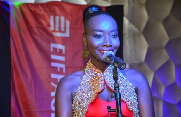 Coumba Gawlo Seck nie avoir chanté « Gnani Nagou Na » Coumba Gawlo Seck nie avoir chanté « Gnani Nagou Na »