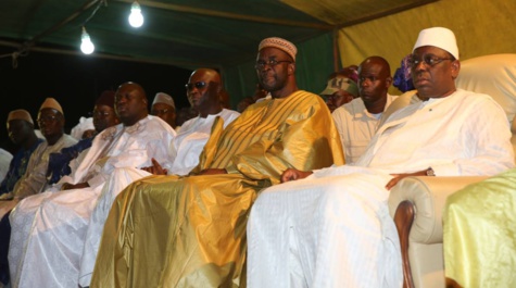 Touba: Sa voiture caillassée, Cissé Lô dégaine et tire Touba: Sa voiture caillassée, Cissé Lô dégaine et tire