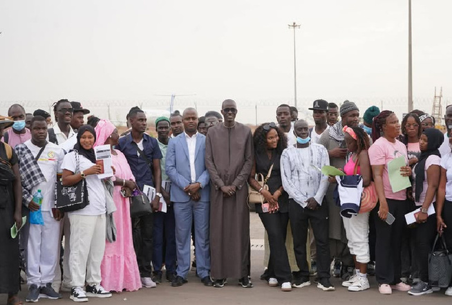Fausse note de la Migration circulaire : seuls 100 Sénégalais sur 250 sont revenus d’Espagne Fausse note de la Migration circulaire : seuls 100 Sénégalais sur 250 sont revenus d’Espagne