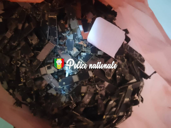 Sécurité urbaine : un réseau international de recel de téléphones démantelé aux Maristes Sécurité urbaine : un réseau international de recel de téléphones démantelé aux Maristes