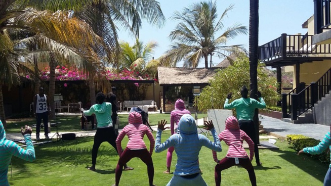 Les images de la réalisation de la nouvelle vidéo de Sidy Samb. Regardez Les images de la réalisation de la nouvelle vidéo de Sidy Samb. Regardez