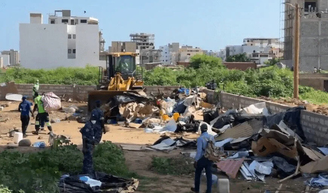 Occupation irrégulière : Des abris de fortune détruits aux Mamelles et un appel à la vigilance lancé Occupation irrégulière : Des abris de fortune détruits aux Mamelles et un appel à la vigilance lancé