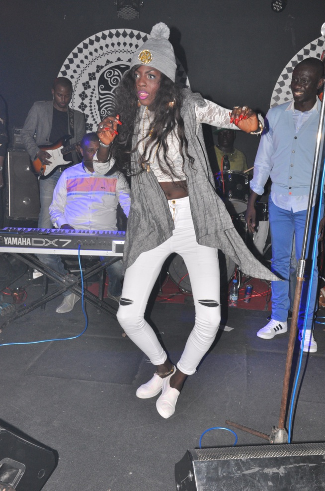 Pape Diouf au Barramundi ce dimanche, un avant goût de l’hommage à Doudou Ndiaye Coumba Rose ce 29 Avril en Belgique, Regardez Pape Diouf au Barramundi ce dimanche, un avant goût de l’hommage à Doudou Ndiaye Coumba Rose ce 29 Avril en Belgique, Regardez