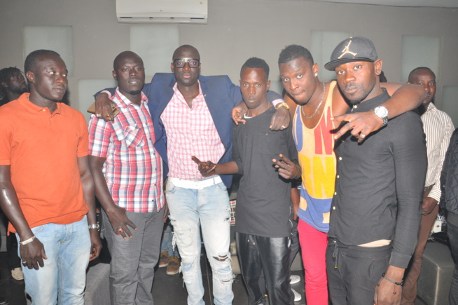 Pape Diouf au Barramundi ce dimanche, un avant goût de l’hommage à Doudou Ndiaye Coumba Rose ce 29 Avril en Belgique, Regardez Pape Diouf au Barramundi ce dimanche, un avant goût de l’hommage à Doudou Ndiaye Coumba Rose ce 29 Avril en Belgique, Regardez