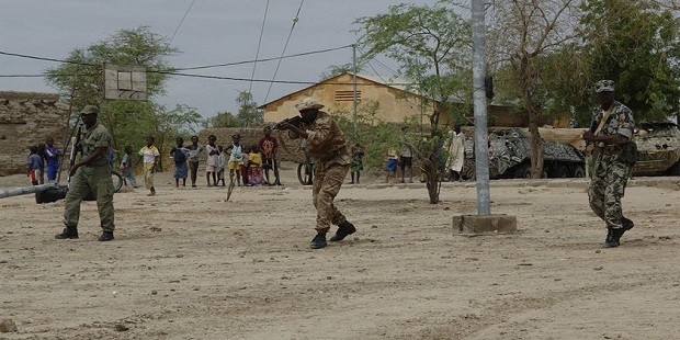 Mali : Fusillade en cours dans hôtel à Bamako Mali : Fusillade en cours dans hôtel à Bamako