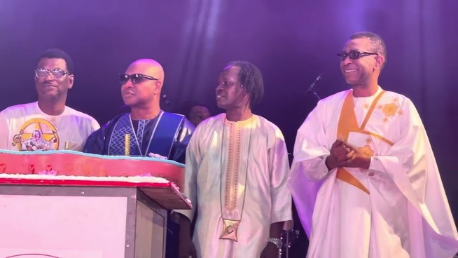 Youssou Ndour et Baaba Maal font vibrer le Grand Théâtre pour les 40 ans du Daandé Léñol Youssou Ndour et Baaba Maal font vibrer le Grand Théâtre pour les 40 ans du Daandé Léñol
