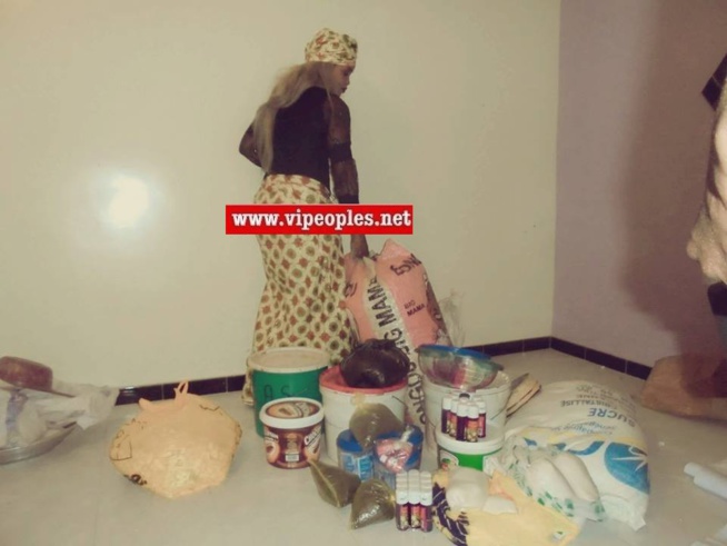 Guigui, la Beyoncé du Sénégal en mode préparation "Ngalakh" pour les fêtes de pâques. Guigui, la Beyoncé du Sénégal en mode préparation "Ngalakh" pour les fêtes de pâques.