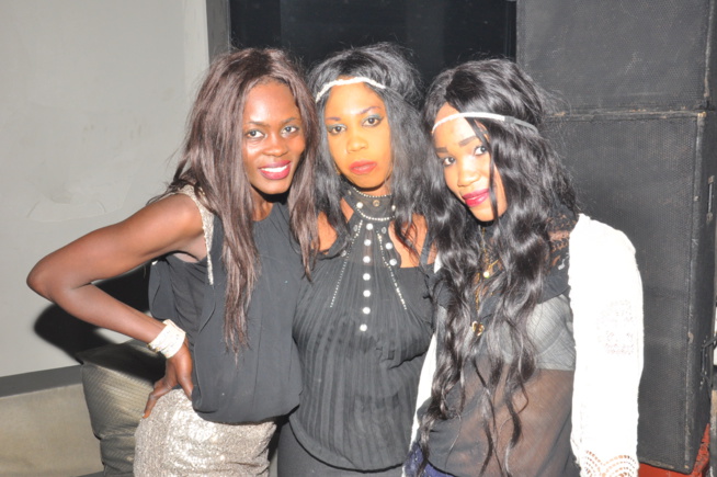 PAQUES: Pape Diouf au Baramundi c'est le triomphe de la musique avec Packo Prod. Regardez PAQUES: Pape Diouf au Baramundi c'est le triomphe de la musique avec Packo Prod. Regardez