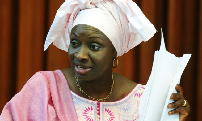 Aminata Touré sur le scandale Panama Papers: "C'est la preuve par neuf que dans l'affaire Karim Wade, il y a enrichissement illicite" Aminata Touré sur le scandale Panama Papers: "C'est la preuve par neuf que dans l'affaire Karim Wade, il y a enrichissement illicite"