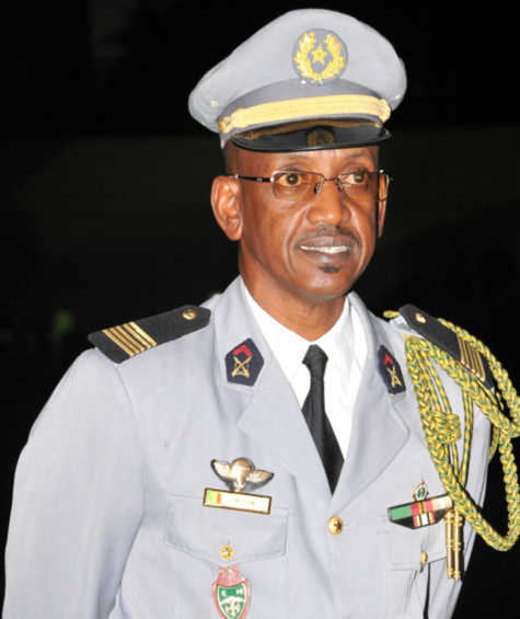 Promotion - Le Cemga Mamadou Sow nommé au grade de Général d’Armée (Cinq étoiles) Promotion - Le Cemga Mamadou Sow nommé au grade de Général d’Armée (Cinq étoiles)